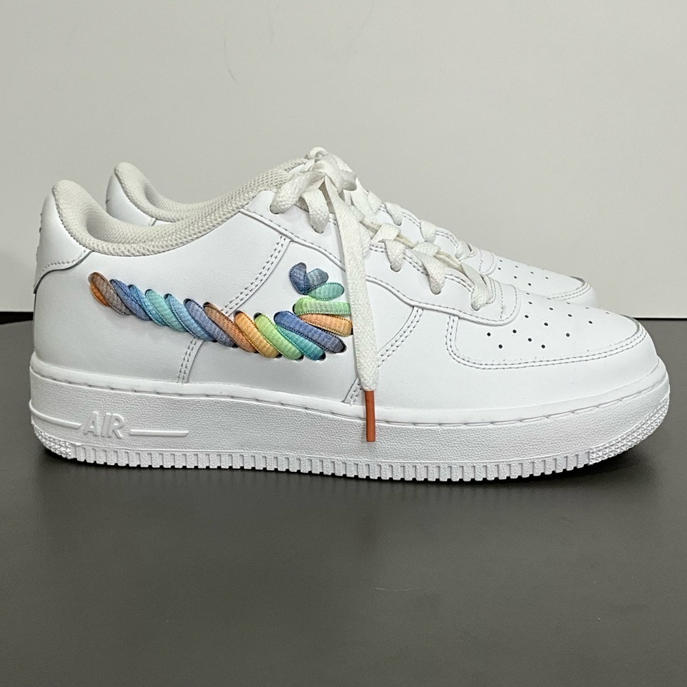 Nike Air Force 1 Low LV8 Rainbow Swoosh White Sneakers Youth 6.5Y Women’s 8